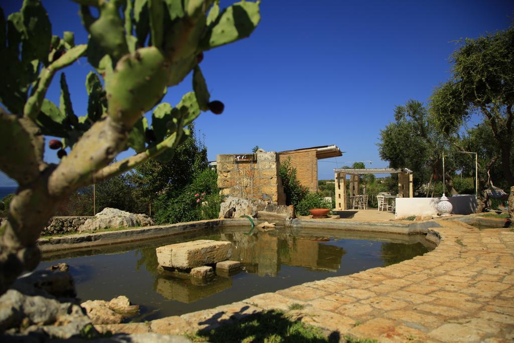 Bed and Breakfast Contrada Borgin Marina Di Pescoluse Exterior foto